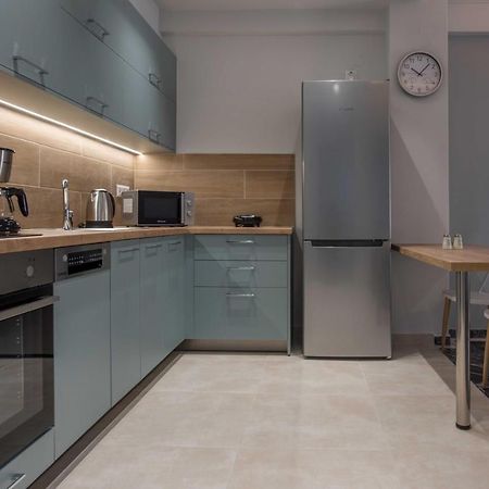 Central Spacious Apt Close To Port-Sites W/View 2 Heraklion (Crete) Exterior foto